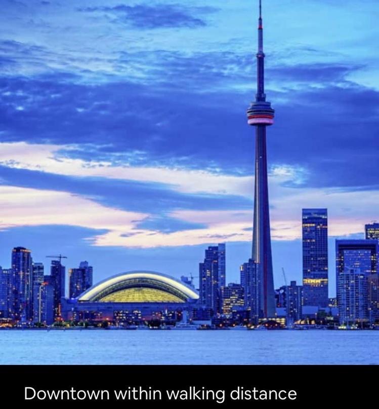 Downtown Waterfront Suites With Cn Tower Views 토론토 외부 사진